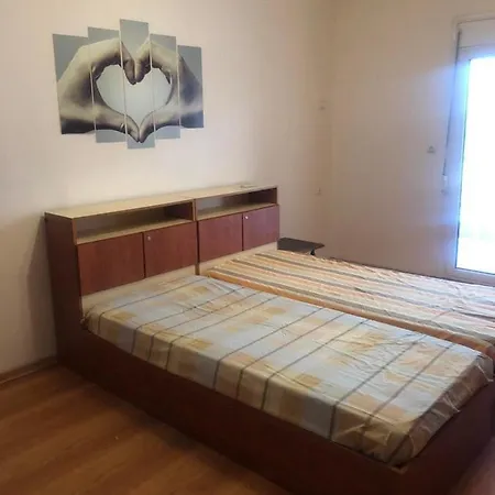 Daire Two Bedroom In Historical Area *