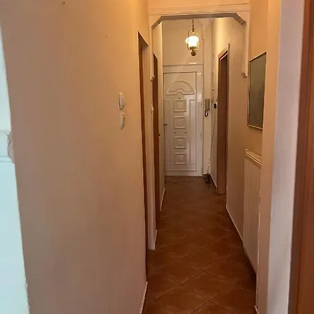 Two Bedroom In Historical Area Selanik