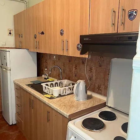 Two Bedroom In Historical Area Daire